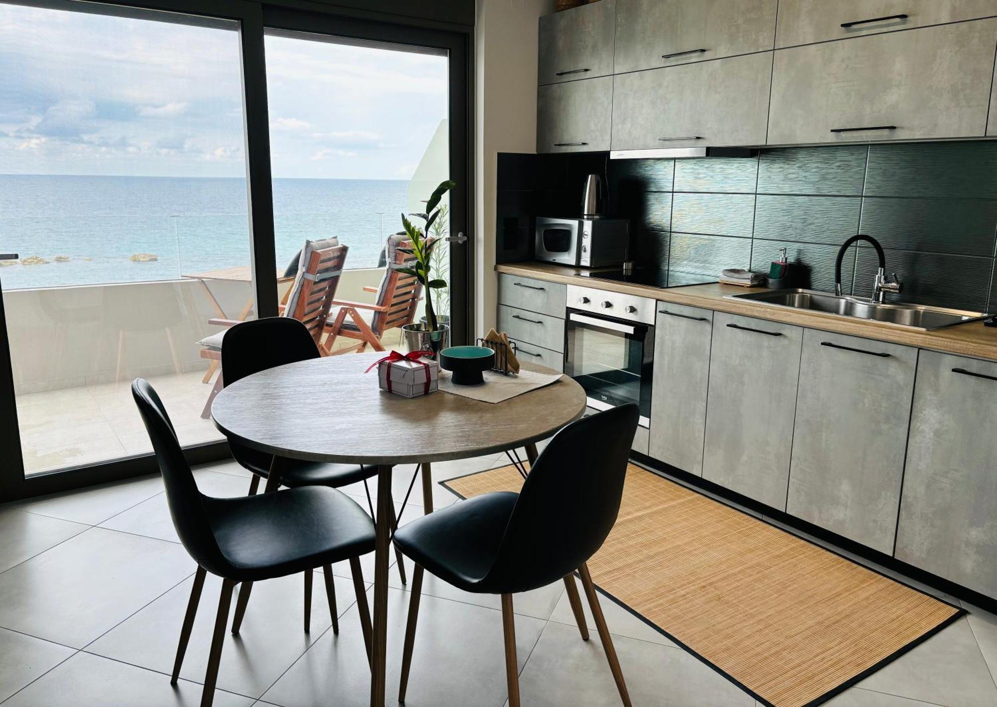 Zonapartments A Sea View-City Center 하니아 외부 사진